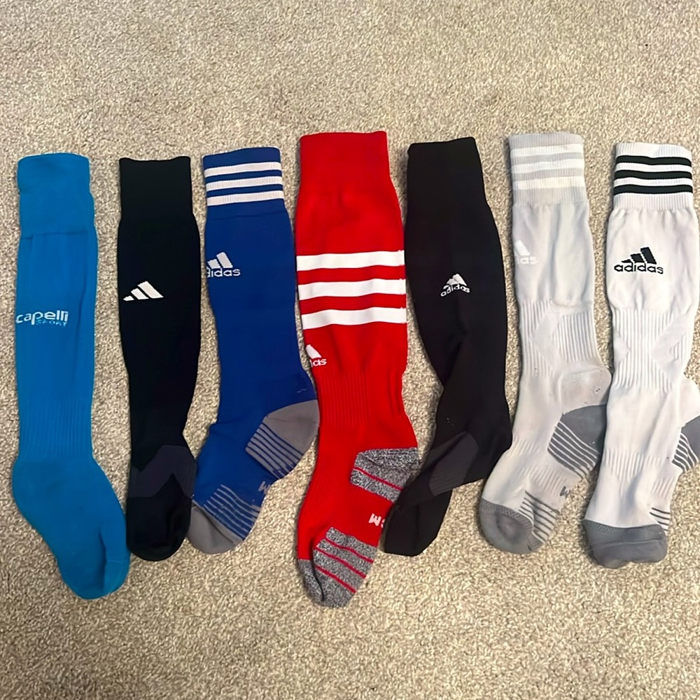 Assorted bundle *7 pairs!!* youth soccer socks size small ⚽️🥅🧦